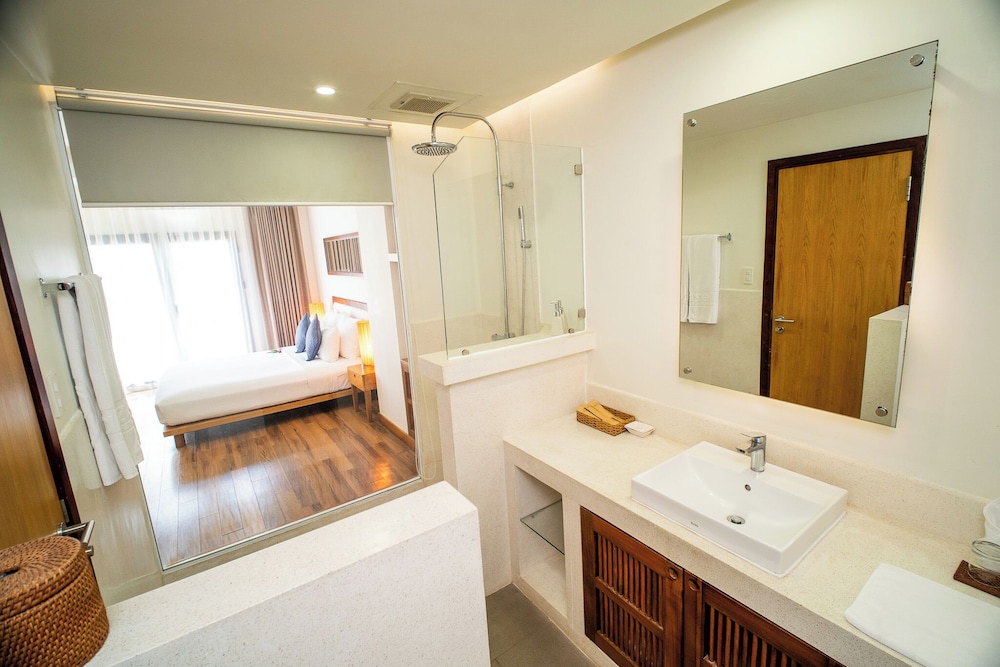 Allezboo Beach Resort And Spa 47/50