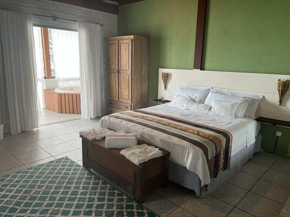 Villa dos Ganchos 4/47