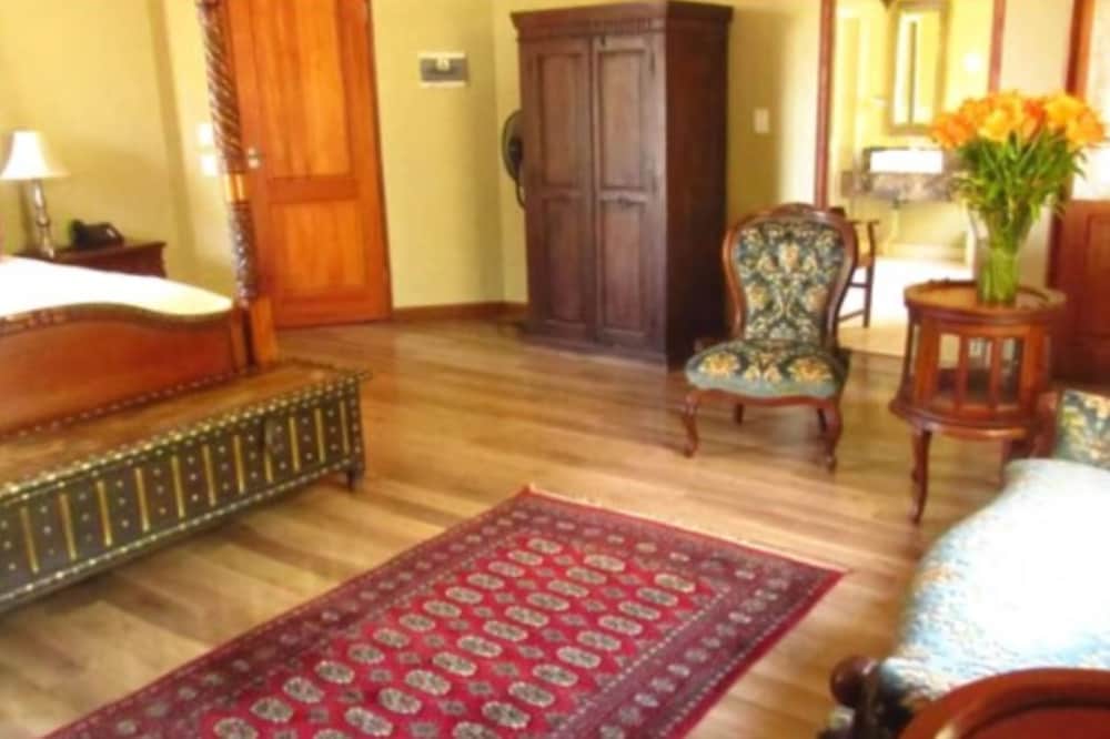 Willows Boutique Hotel 12/27