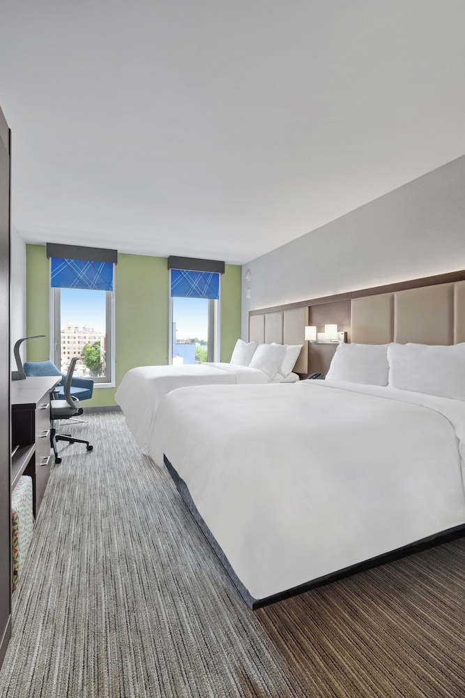 Hotel 1200 24/44