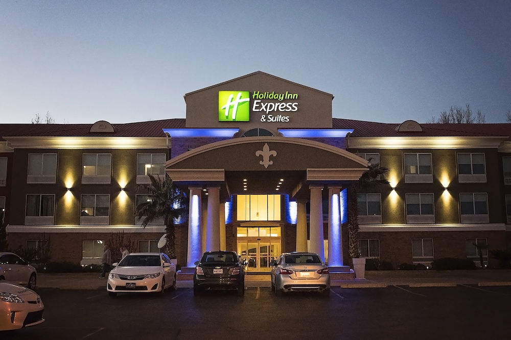 Holiday Inn Express Hotel Suites Alexandria 1/62