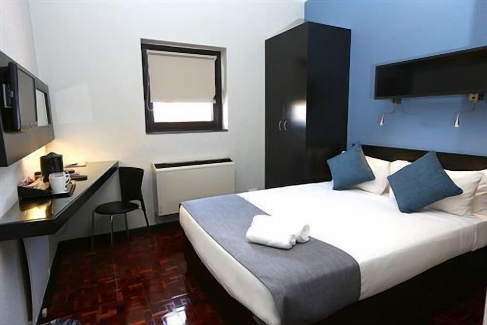 Morning Star Express Hotel 8/24