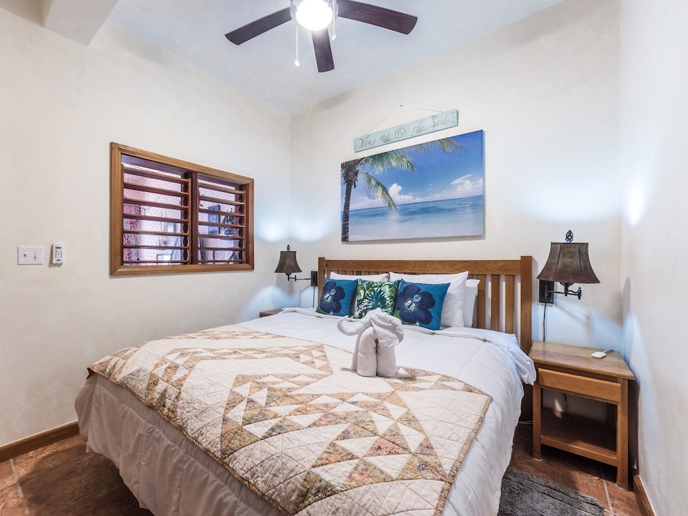 Sapphire Beach Resort 20/77