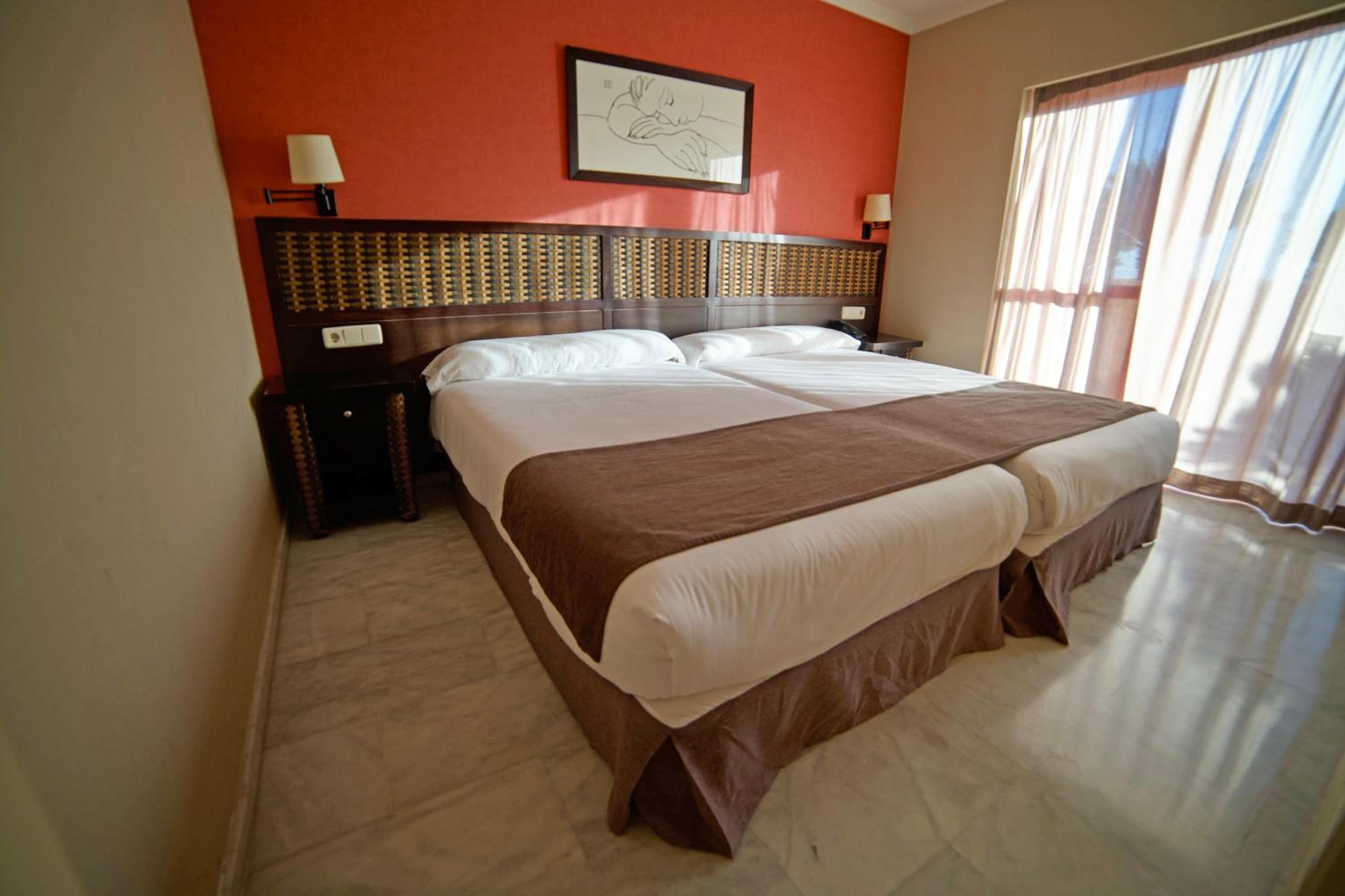 جناح جونيور بإطلالة على البحر، Holiday World Village Affiliated By Melia 4/9