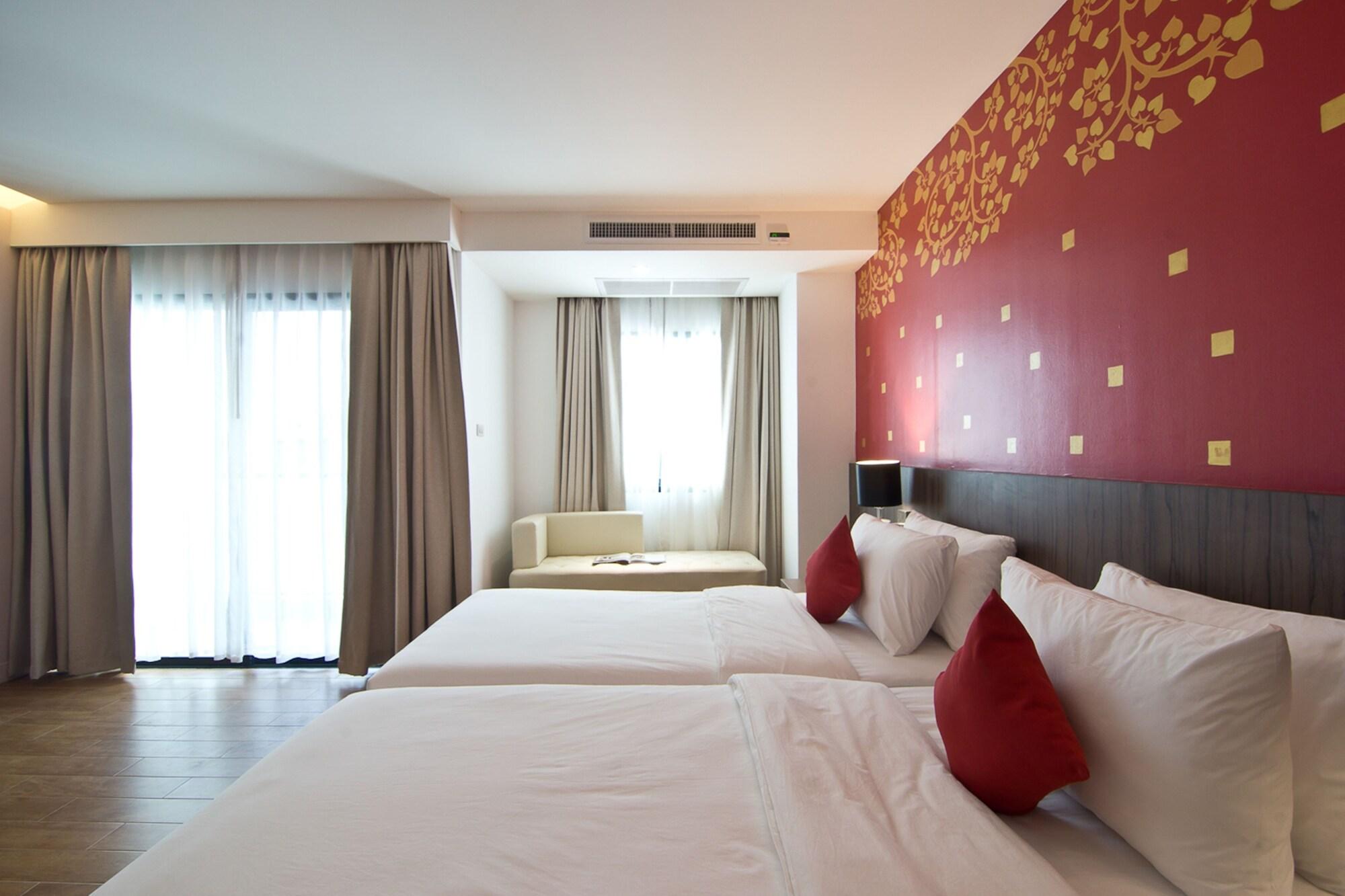 Tevan Jomtien Pattaya 16/50