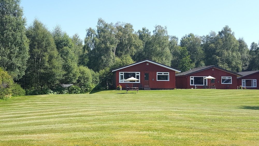 Torcroft Lodges 45/50