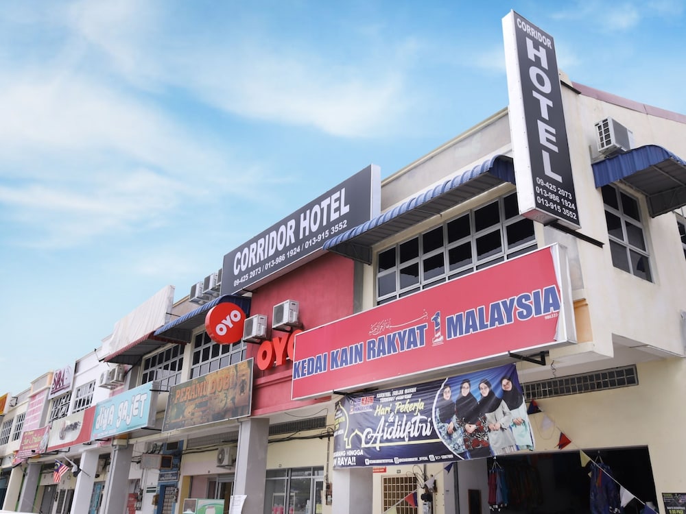 Super OYO 720 Corridor Hotel 2 in PEKAN