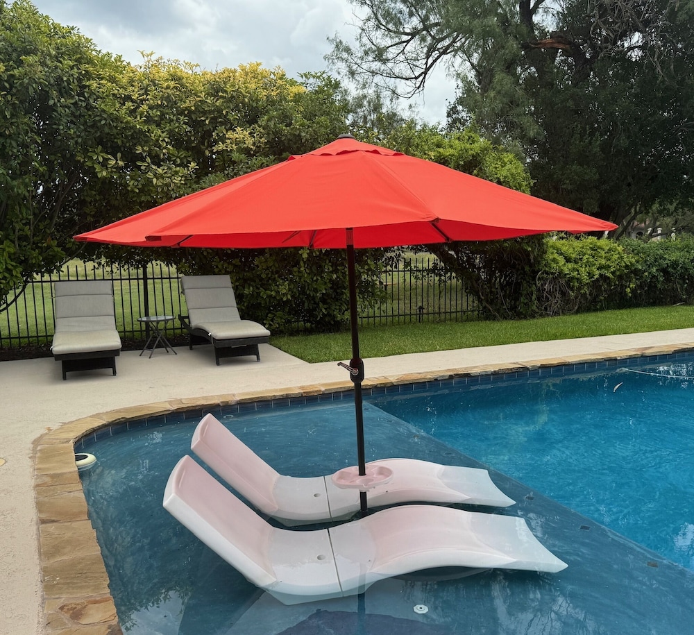 Live Oaks Bed and Breakfast 13/44