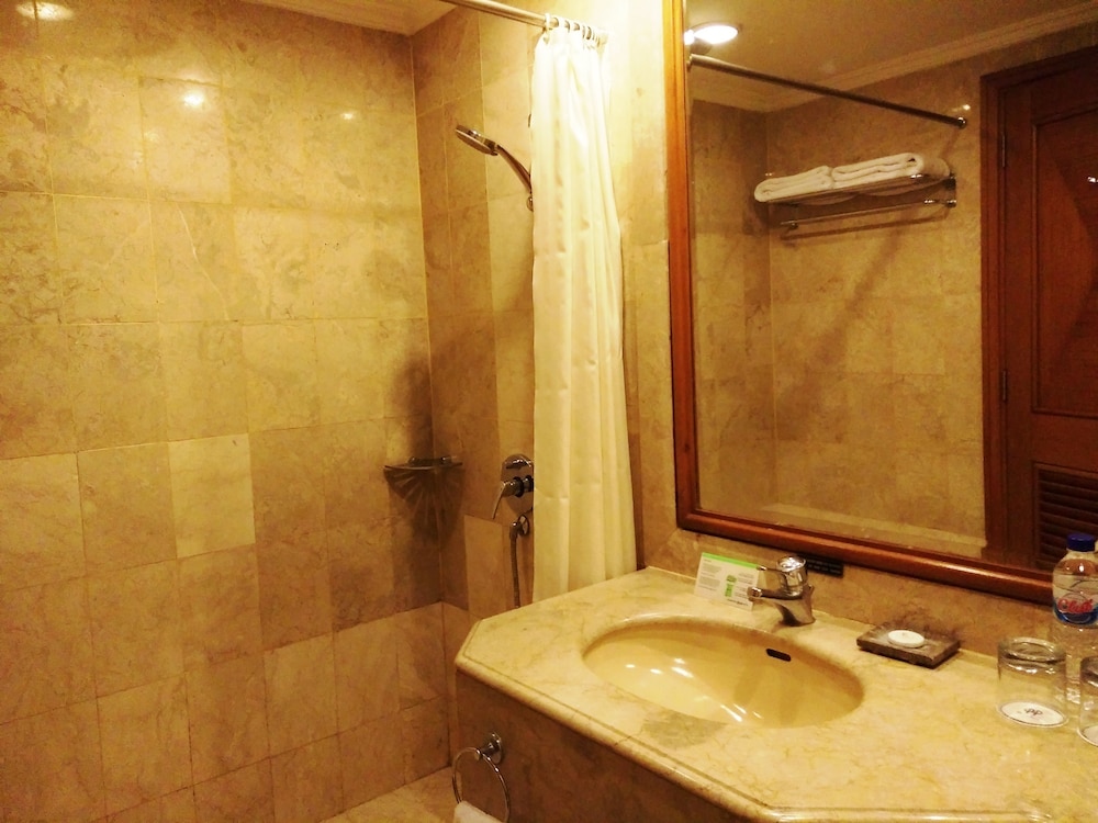 Loman Park Hotel Yogyakarta 43/50