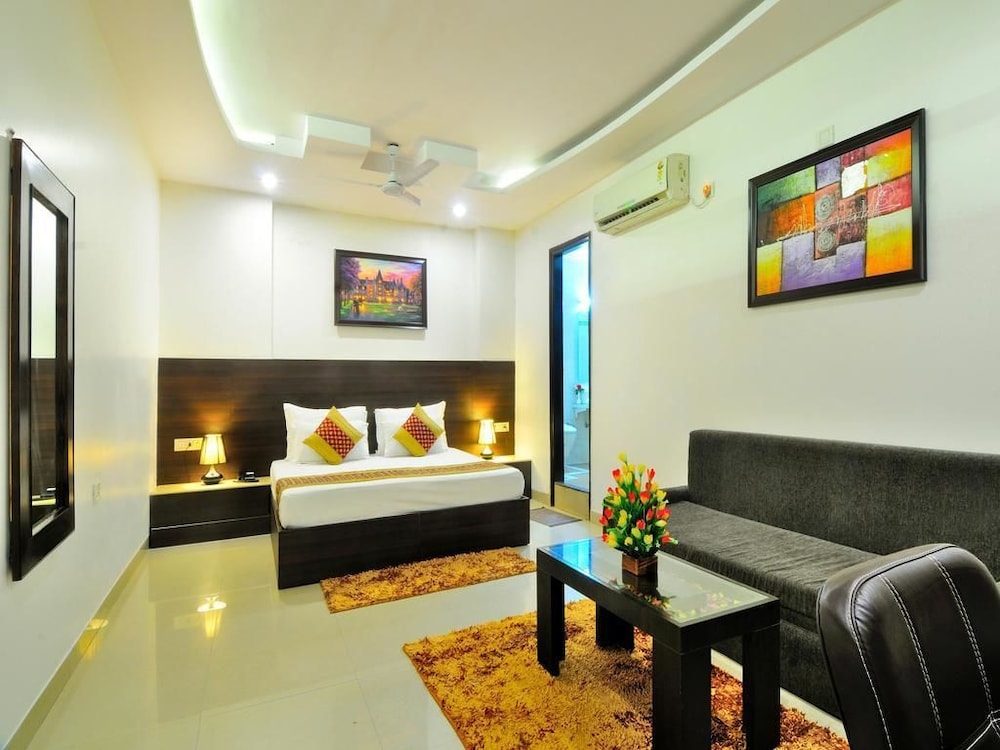 Hotel Sky Rich International 23/33