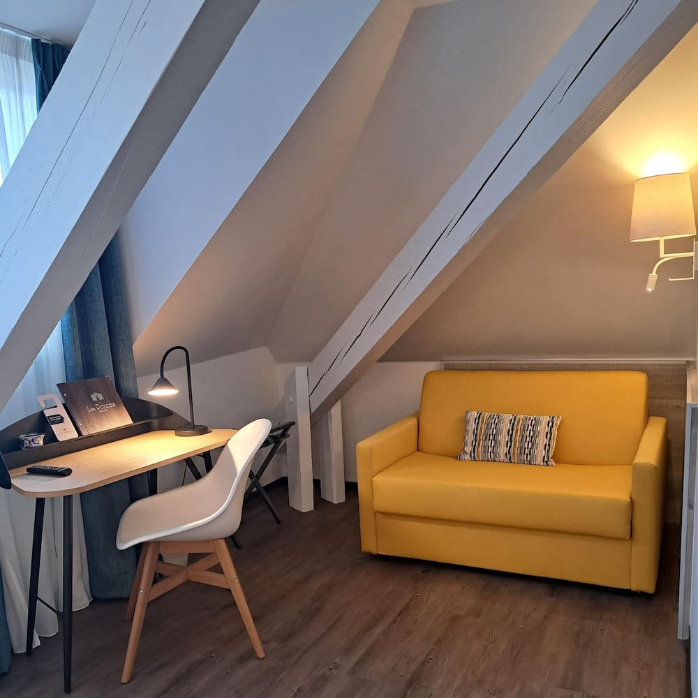Hotel the Originals Des Princes Chambery 55/77