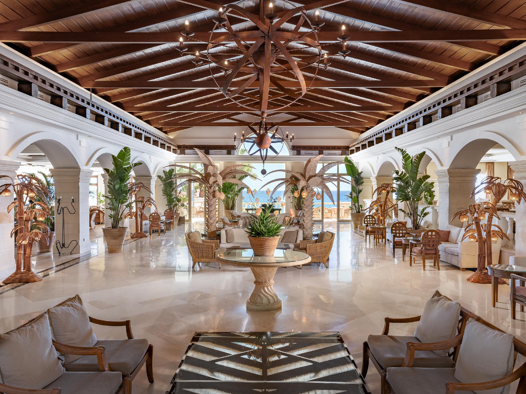 Suite, Side Sea View