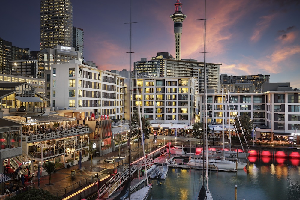 The Sebel Auckland Viaduct Harbour 61/65