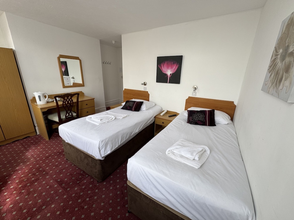 Carlton Court Hotel Eastbourne 12/49