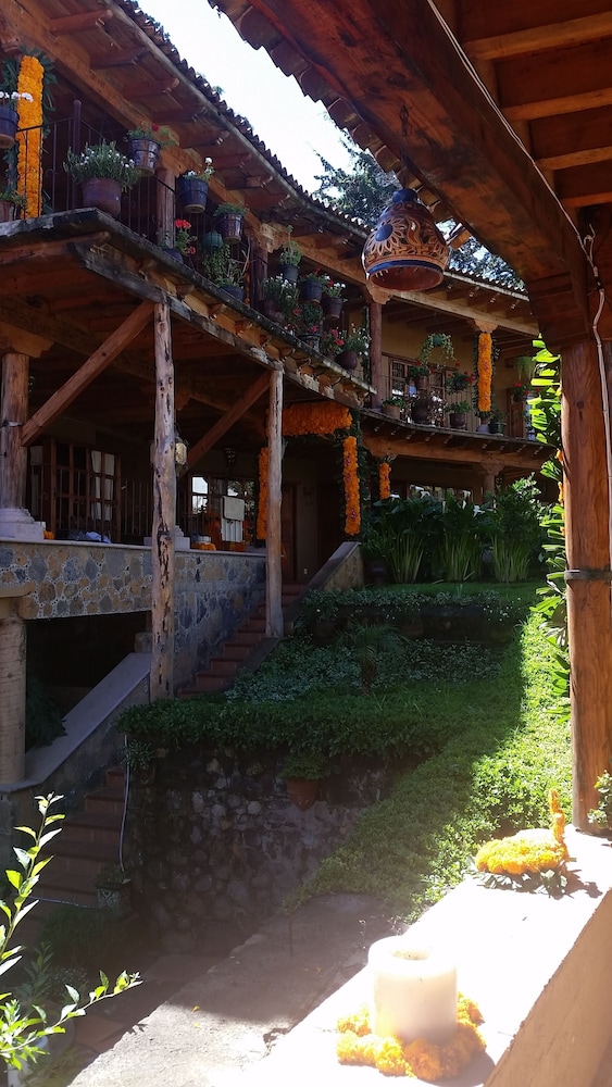 Eco Hotel Ixhi 3/74