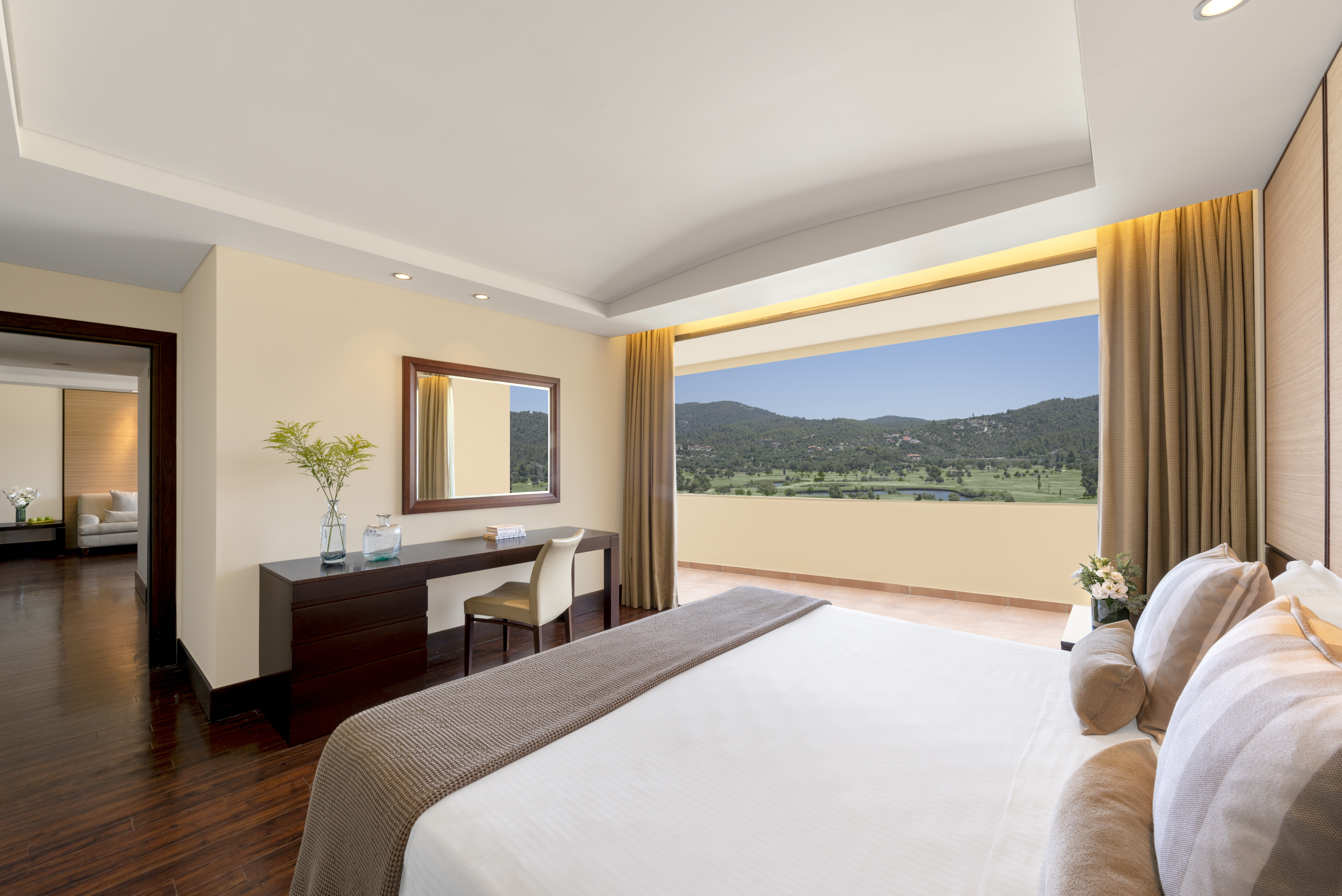 1 Bedroom, Superior, Family, Suite, Golf Course View
