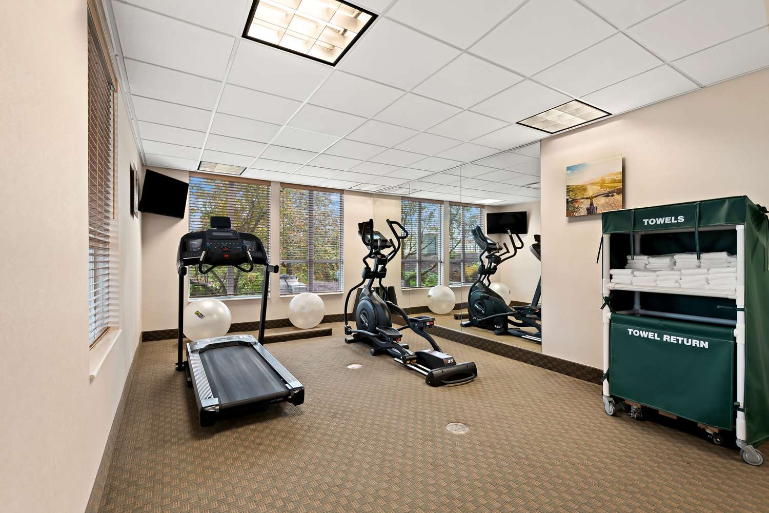 Comfort Inn and Suites Creswell 25/45