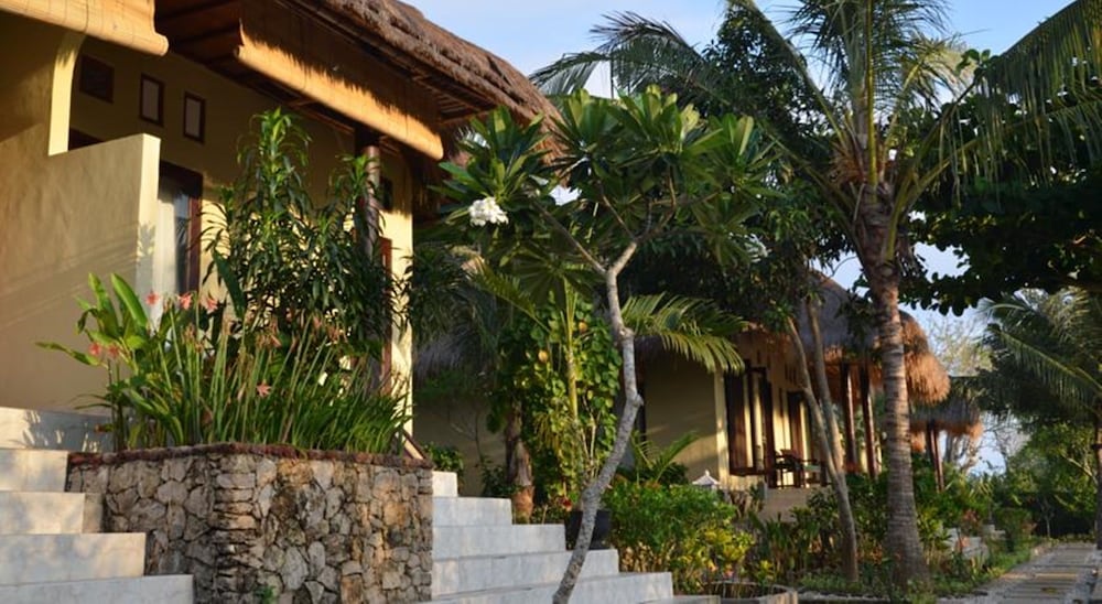 Tamarind Beach Bungalows 62/63