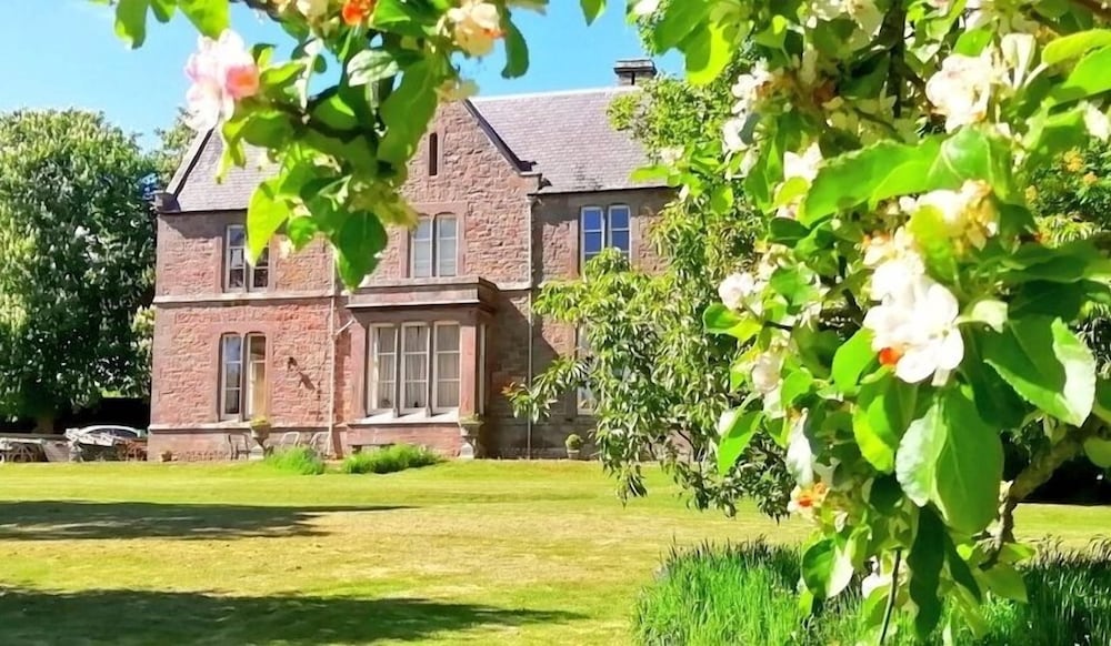 The Gables 35/46