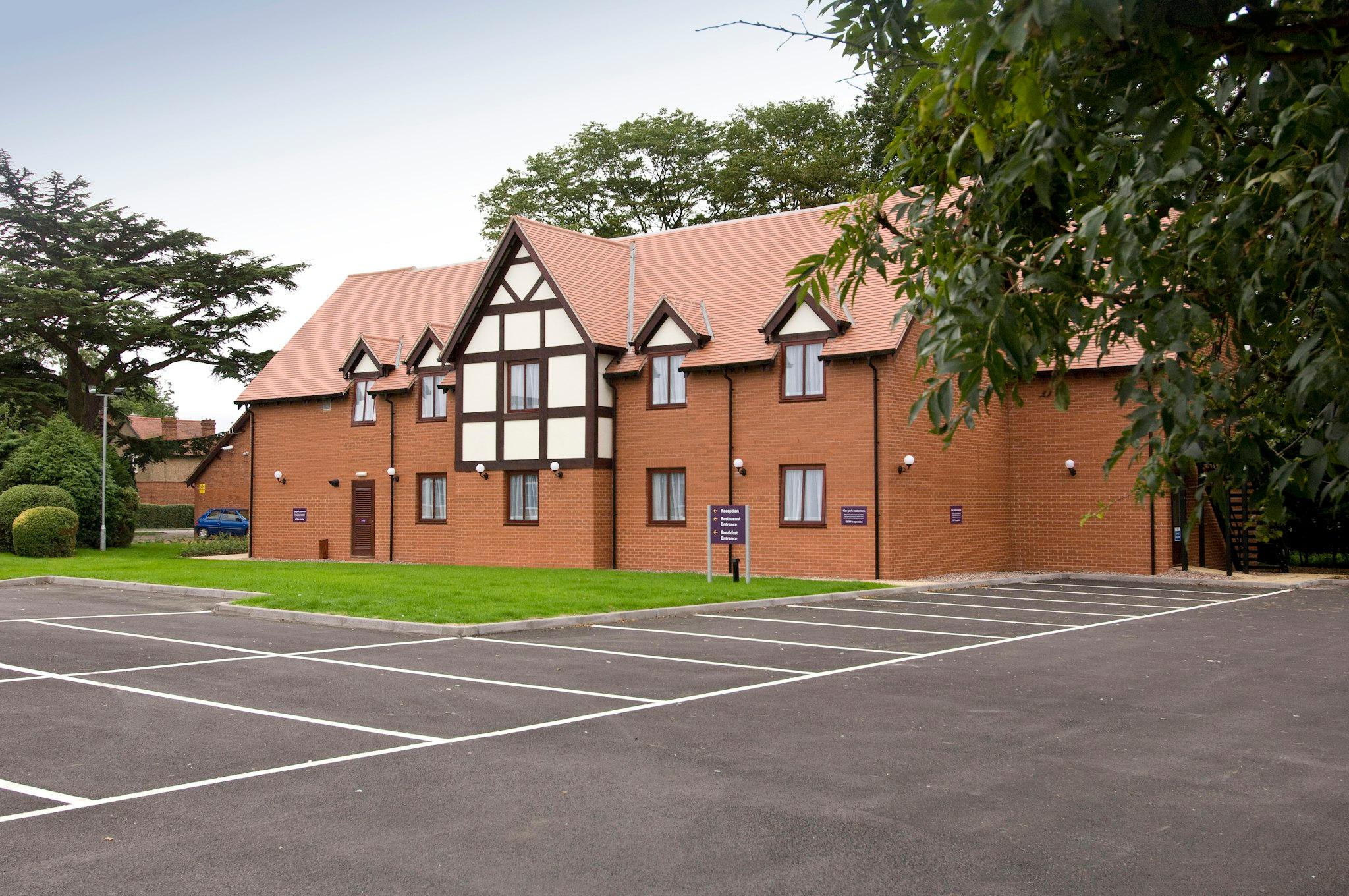 Premier Inn Balsall Common (Near Nec) 17/24