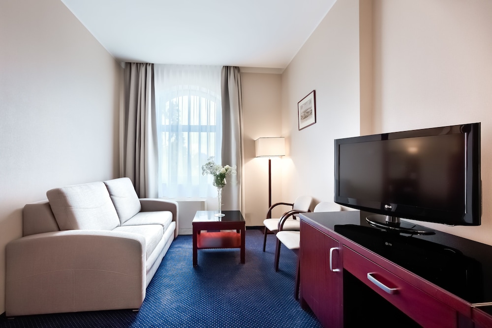 Hotel Atrium 27/46