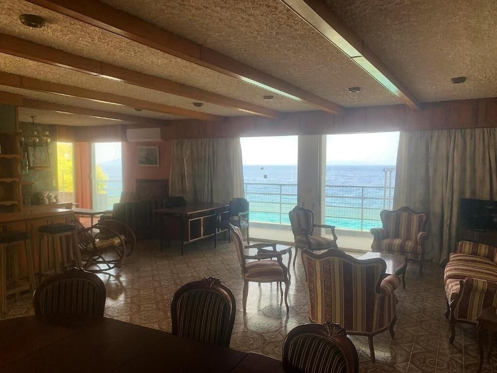 Sun Hotel Kineta 36/75