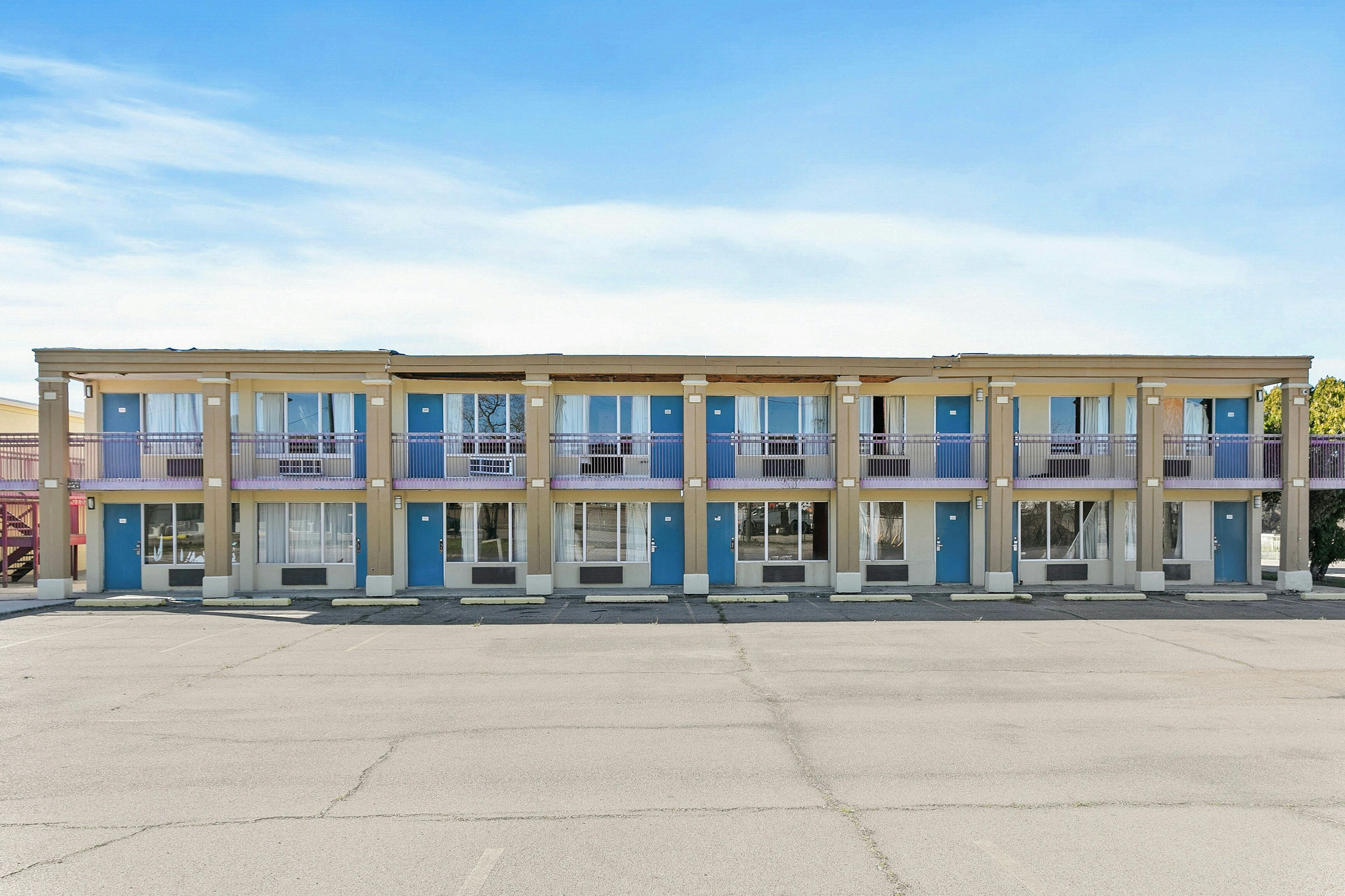 Luxury Inn By Hotel O Hattiesburg, MS 7/50