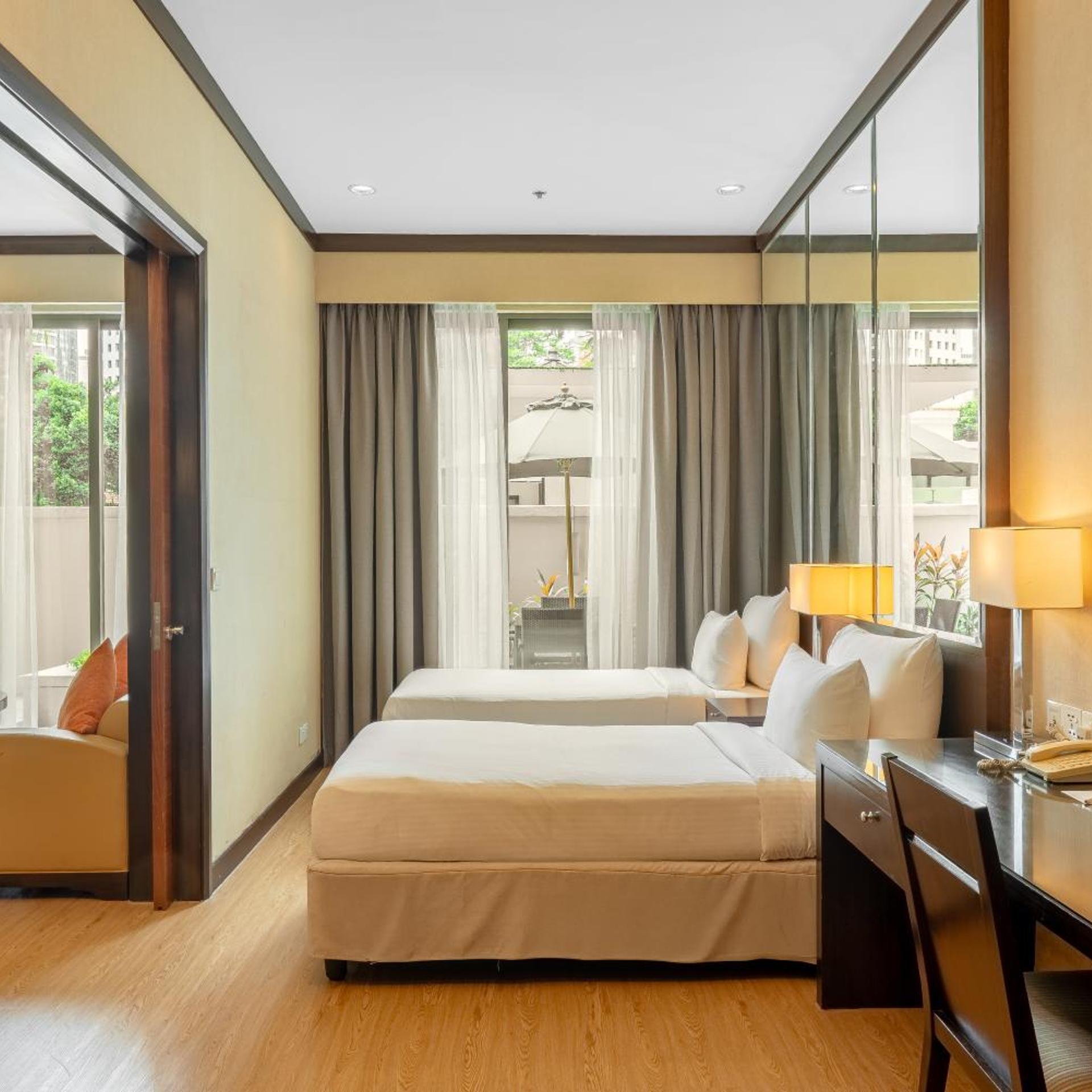 2 Bedrooms, Lanai, Suite