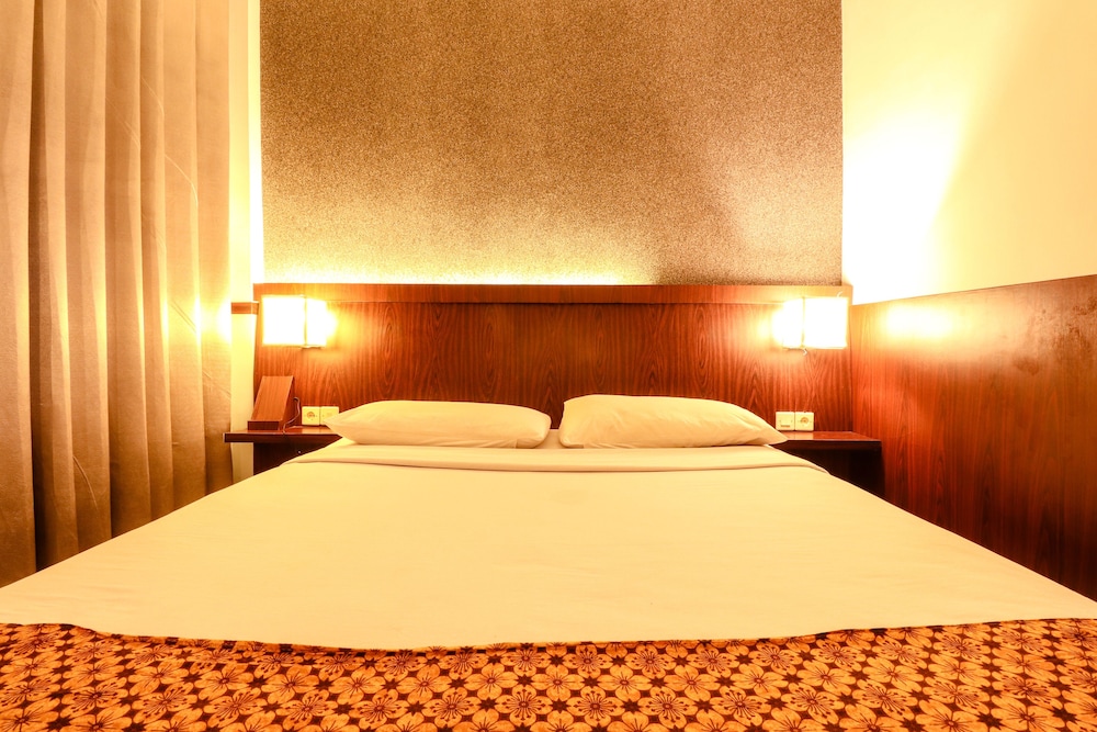 Hotel Jawa 16/41