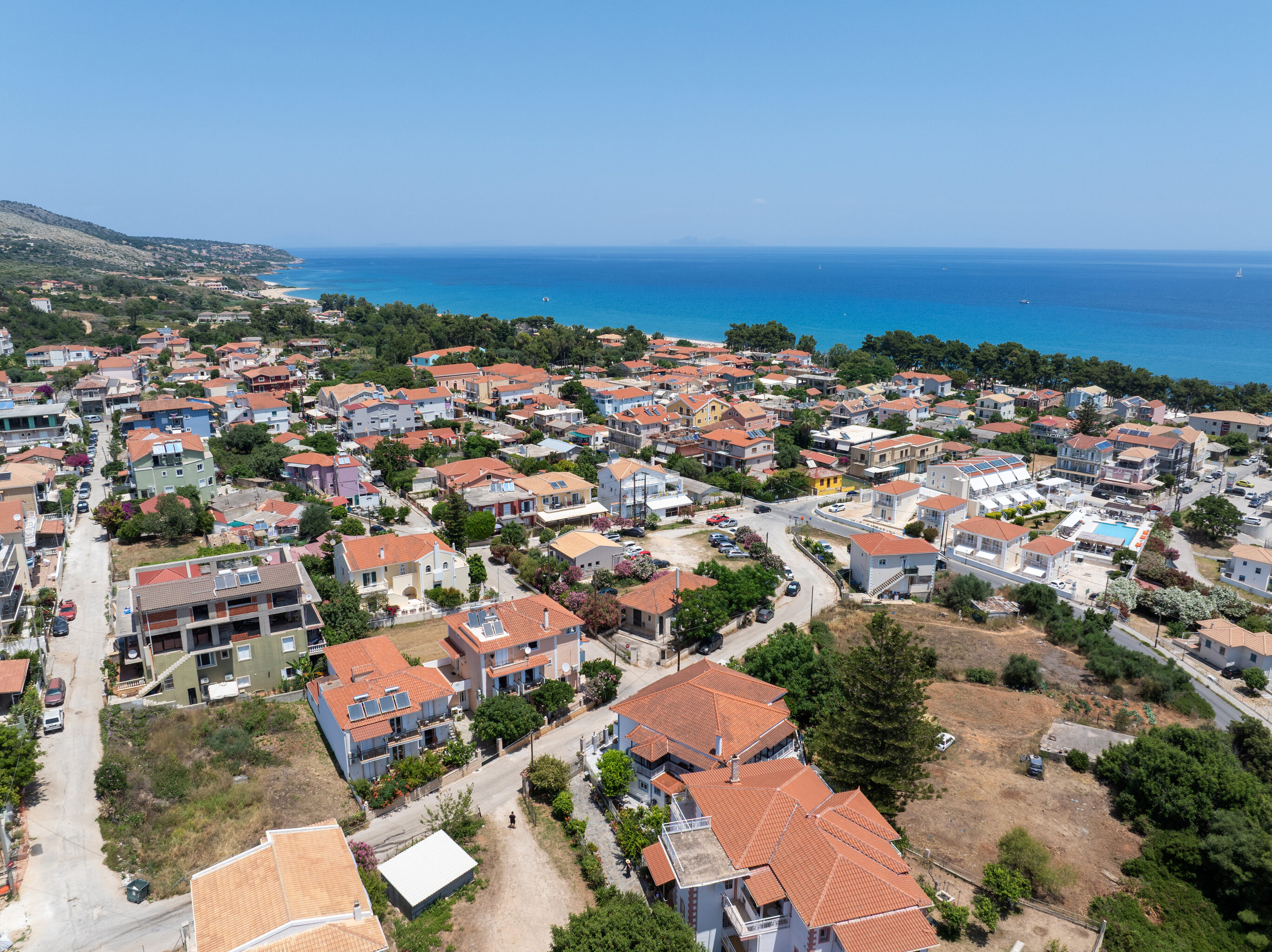 Dionysios Studios 38/50