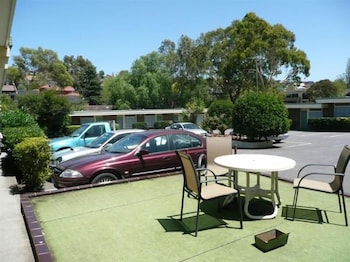 Keilor Motor Inn 3/26