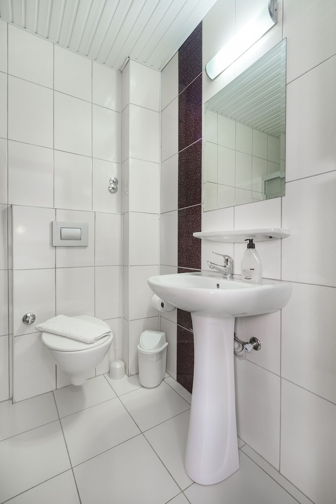 Bayram Apart Hotel 36/40