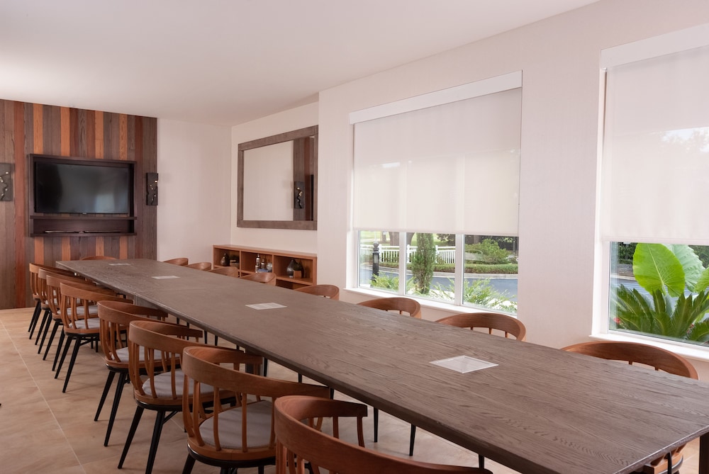 Residence Inn by Marriott Charleston Riverview 38/50