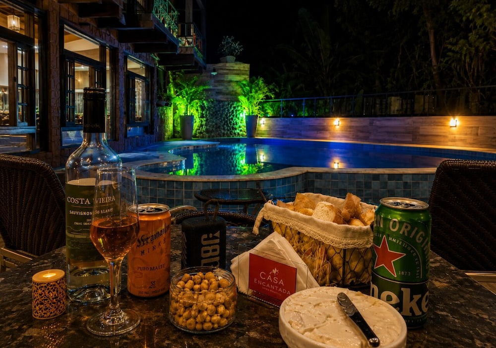 Casa Encantada Hotel & Suites 33/59