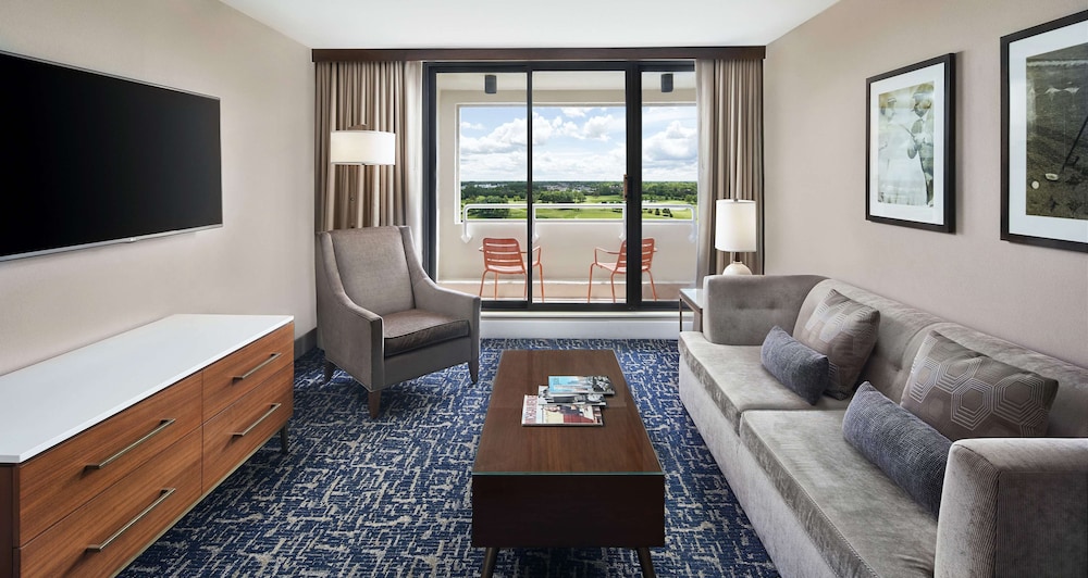Hilton Chicago/Oak Brook Hills Resort & Conference Center 35/69