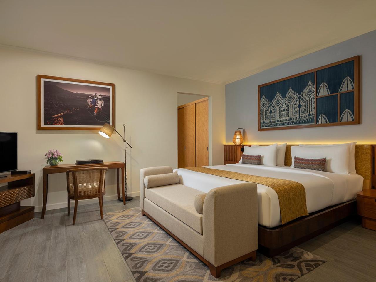 1 Bedroom, Suite, Apartment
