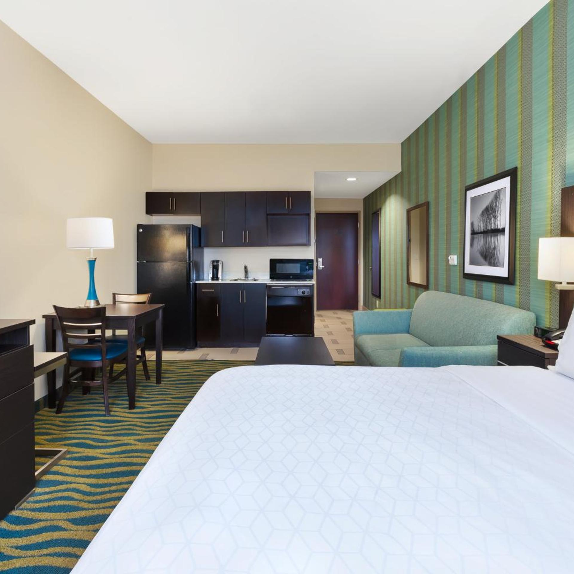 Xtra Space, Standard, King Bed، Holiday Inn Express Suites Southport Oak Island Area 2/6