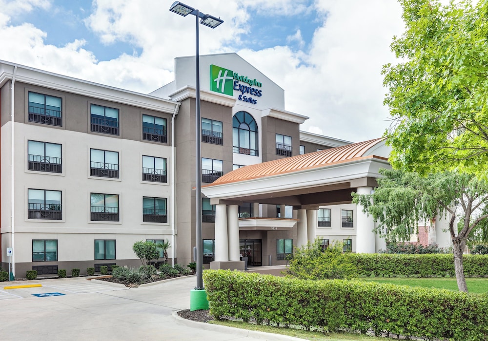 Holiday Inn Express Hotel & Suites San Antonio Nw Near Seaworld 6/76