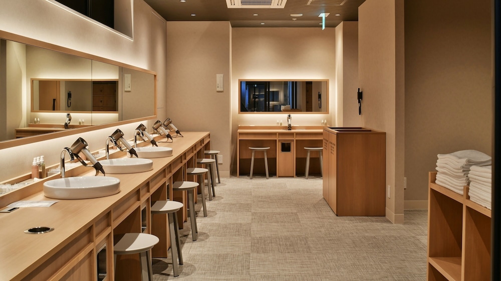 REF Matsuyama City Station by Vessel Hotels 30/50