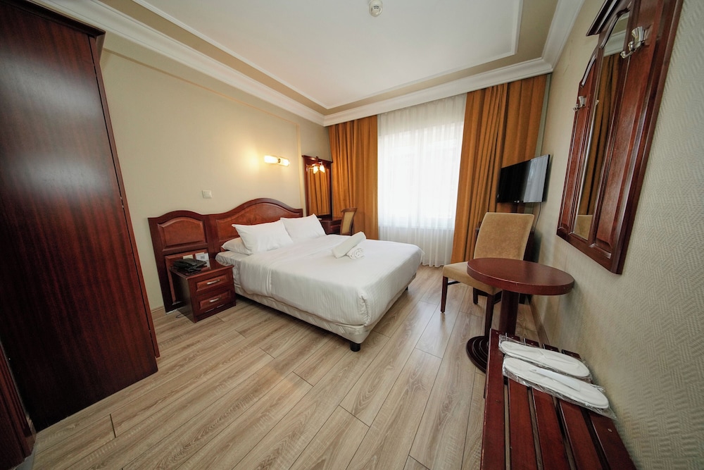 Grand Hotel Seferoglu 20/33