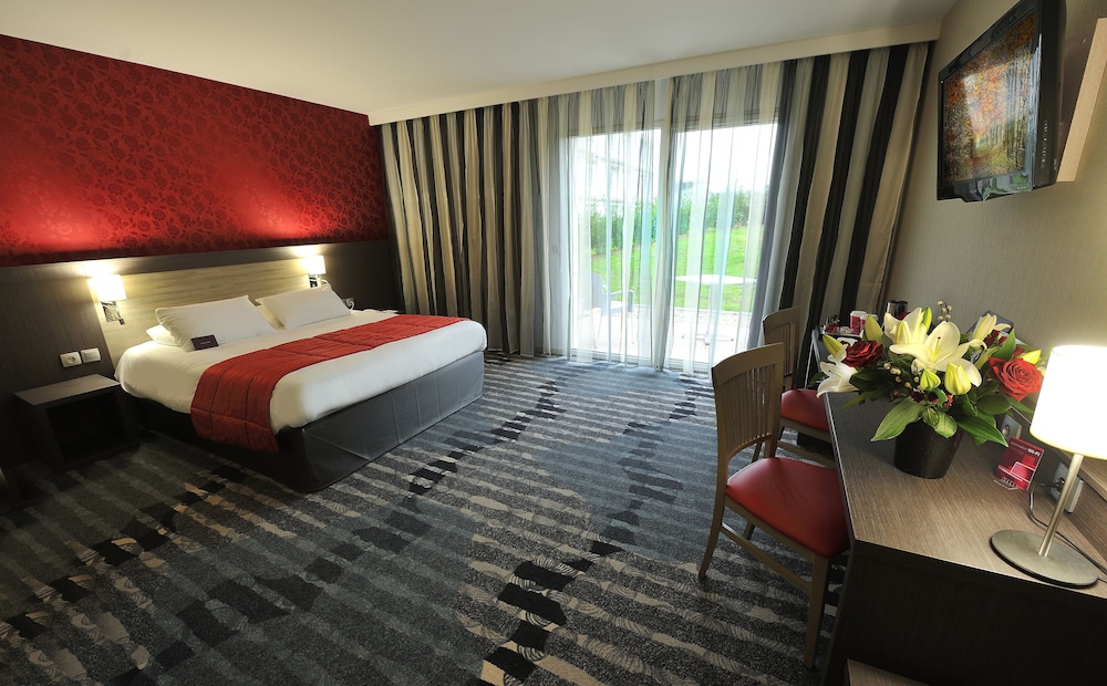MERCURE ROUEN VAL DE REUIL 12/50