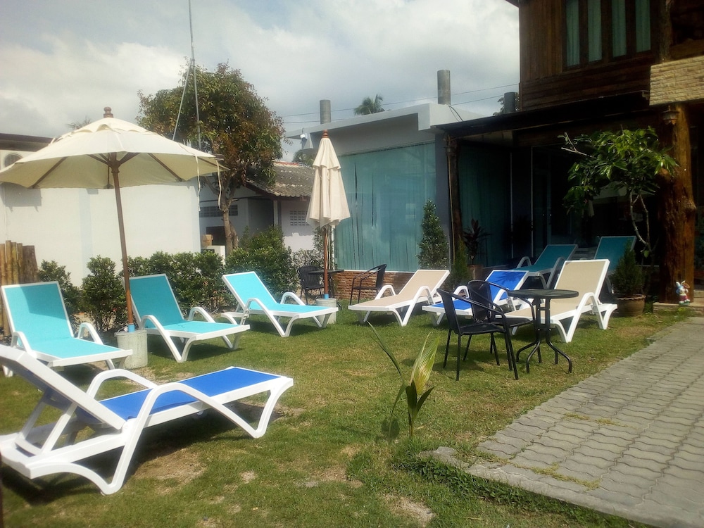 Baan Chankaew Hotel 64/68