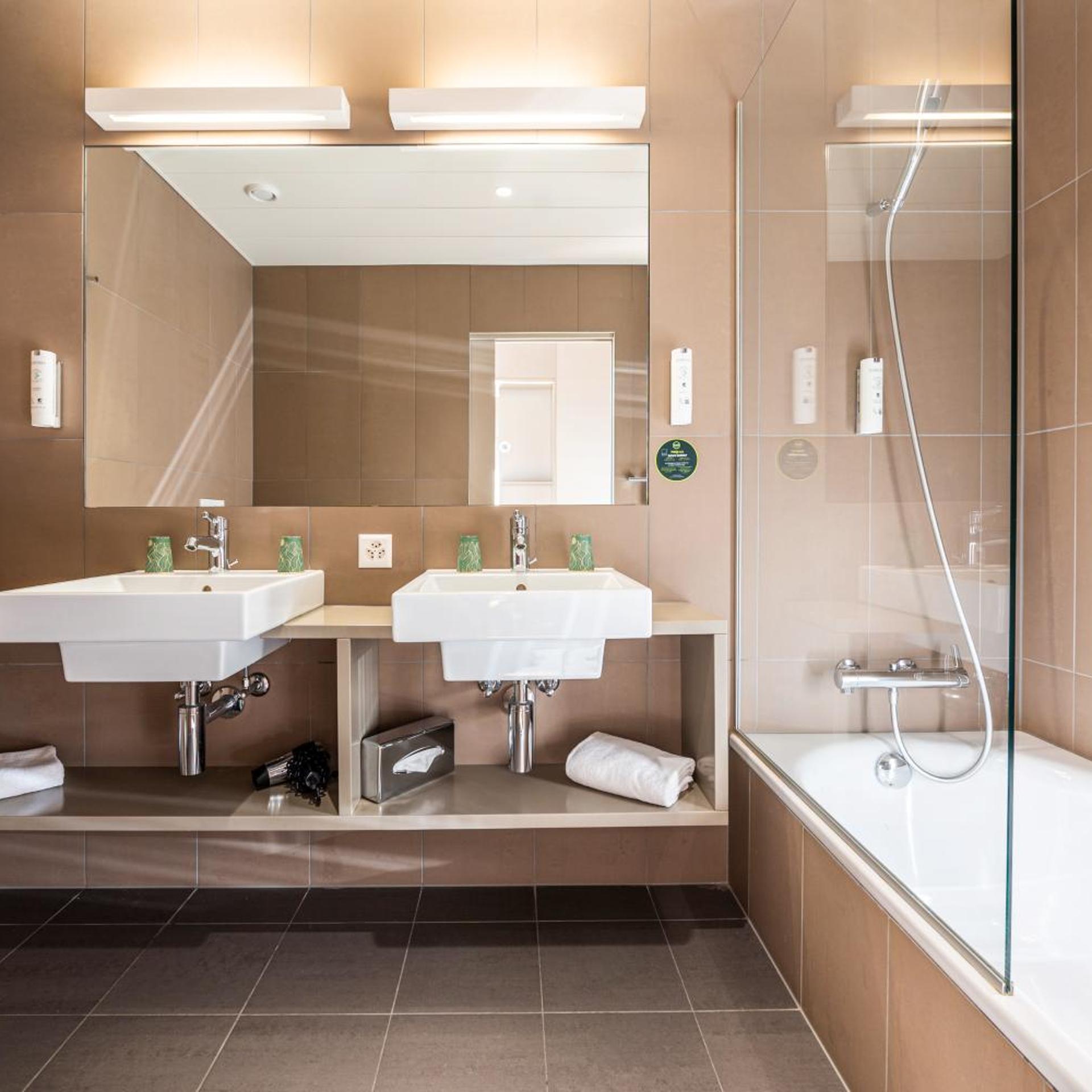 غرفة عائلية، B&B Hotel Lausanne Crissier 6/9