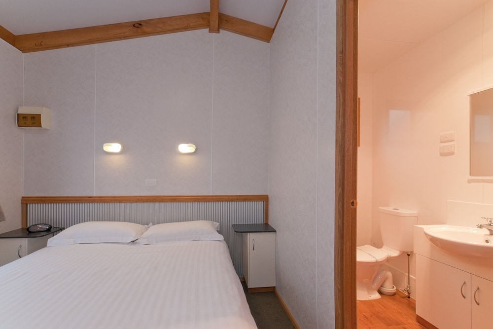 Warrnambool Claremont Holiday Village 14/42