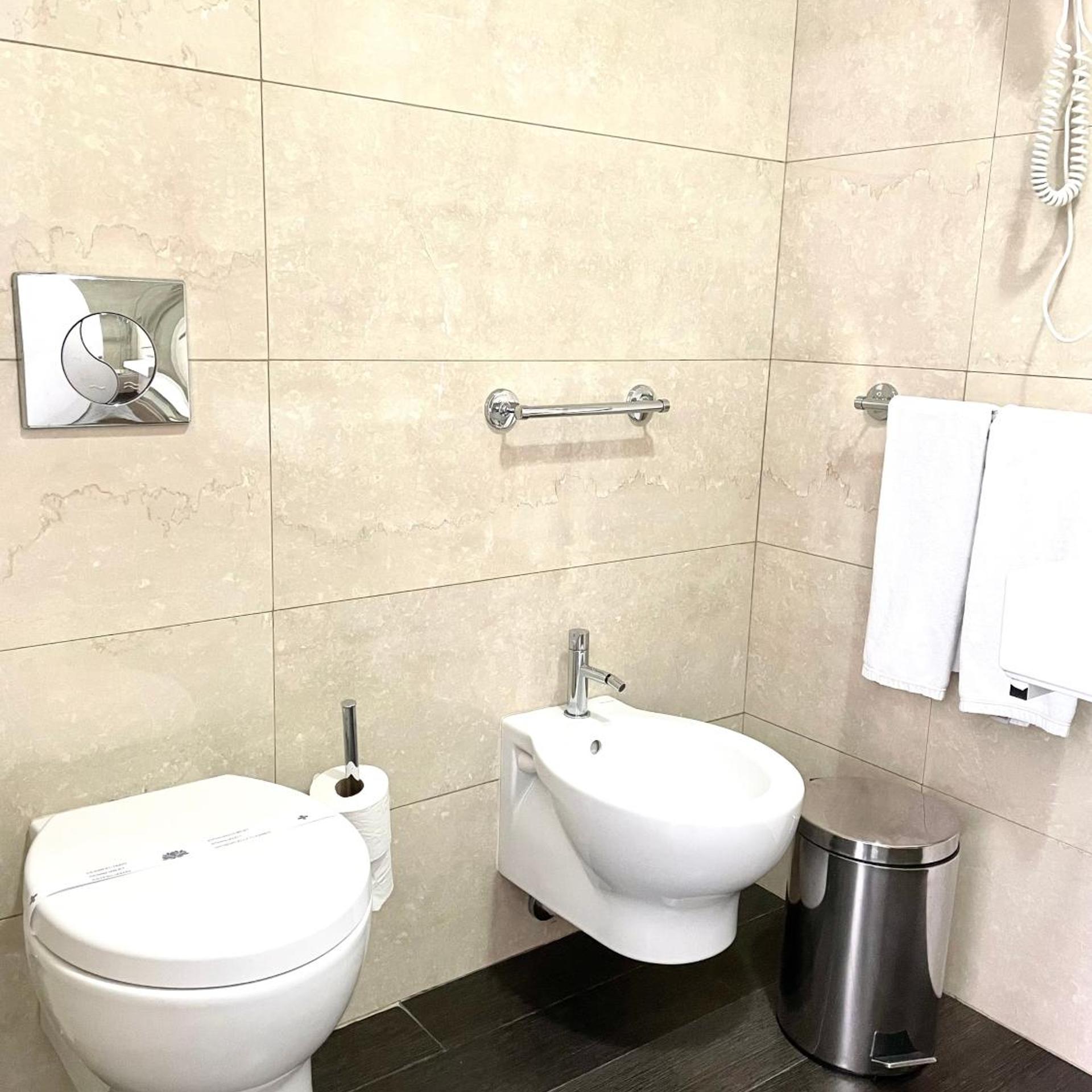 غرفة سوبيريور بسرير مزدوج بإطلالة، Universal Hotel 10/10
