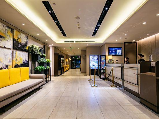 Lobby at Homeinn Plus (Chengdu Kuanzhai Alley West Xihan Road East Metro Station), CHENGDU