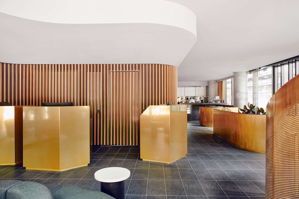 Lobby at Quincy Hotel Melbourne, MELBOURNE