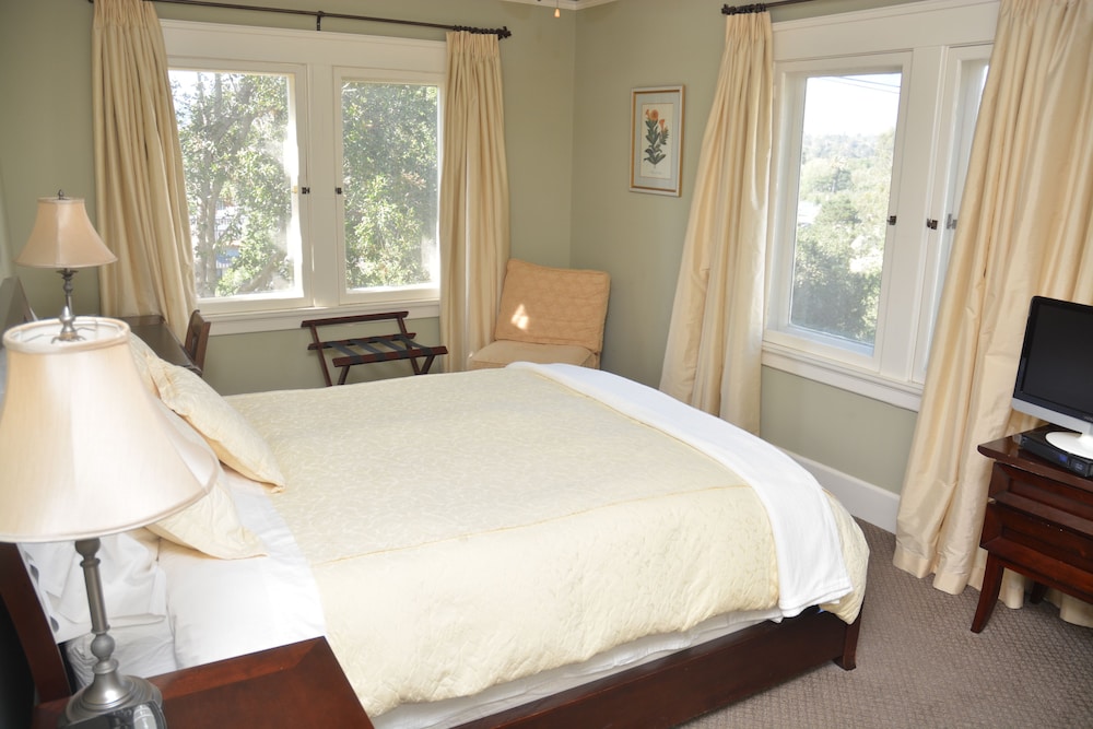 Arroyo Vista Inn 37/72