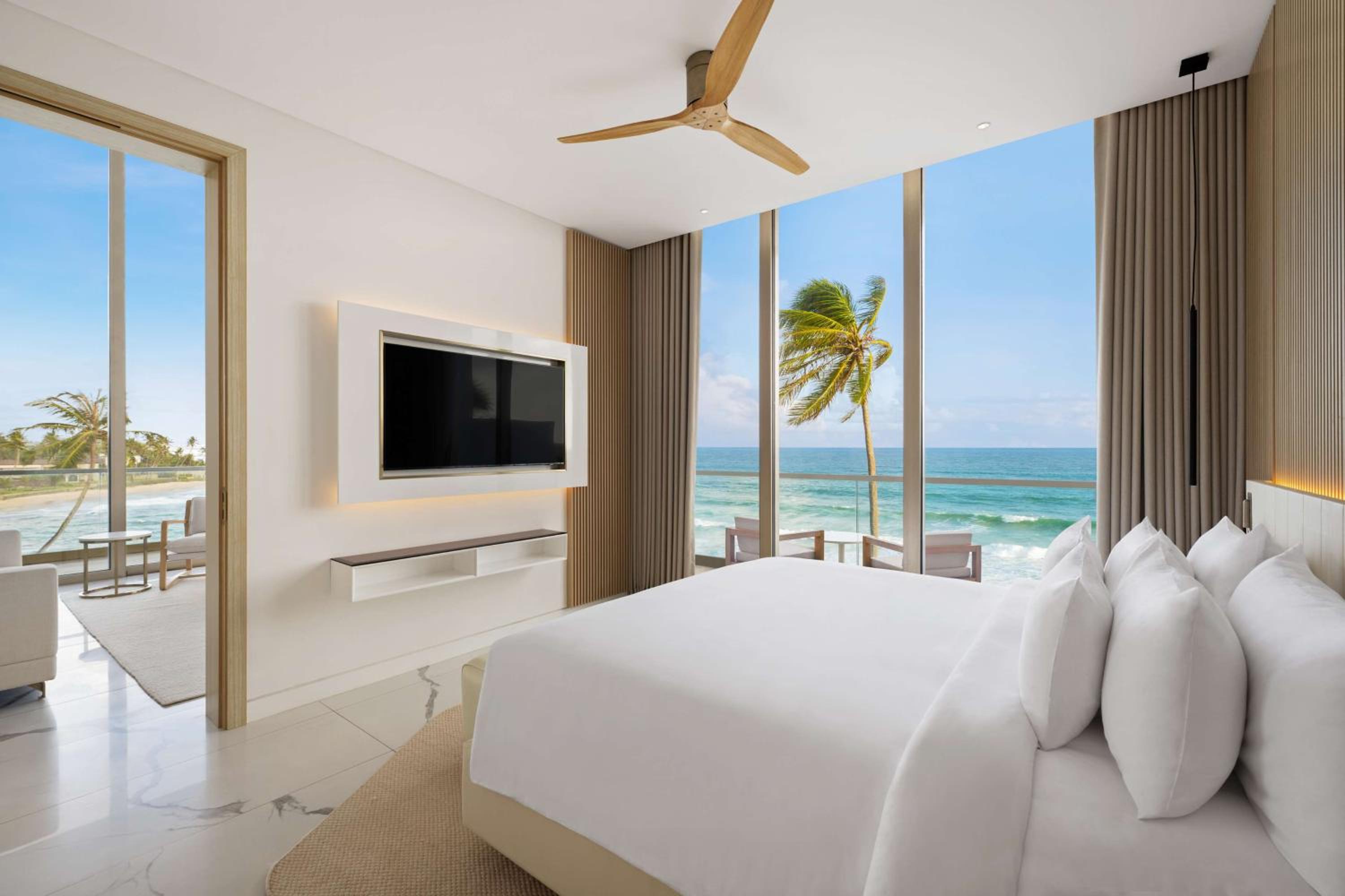 One Bedroom Suite Panoramic Ocean View