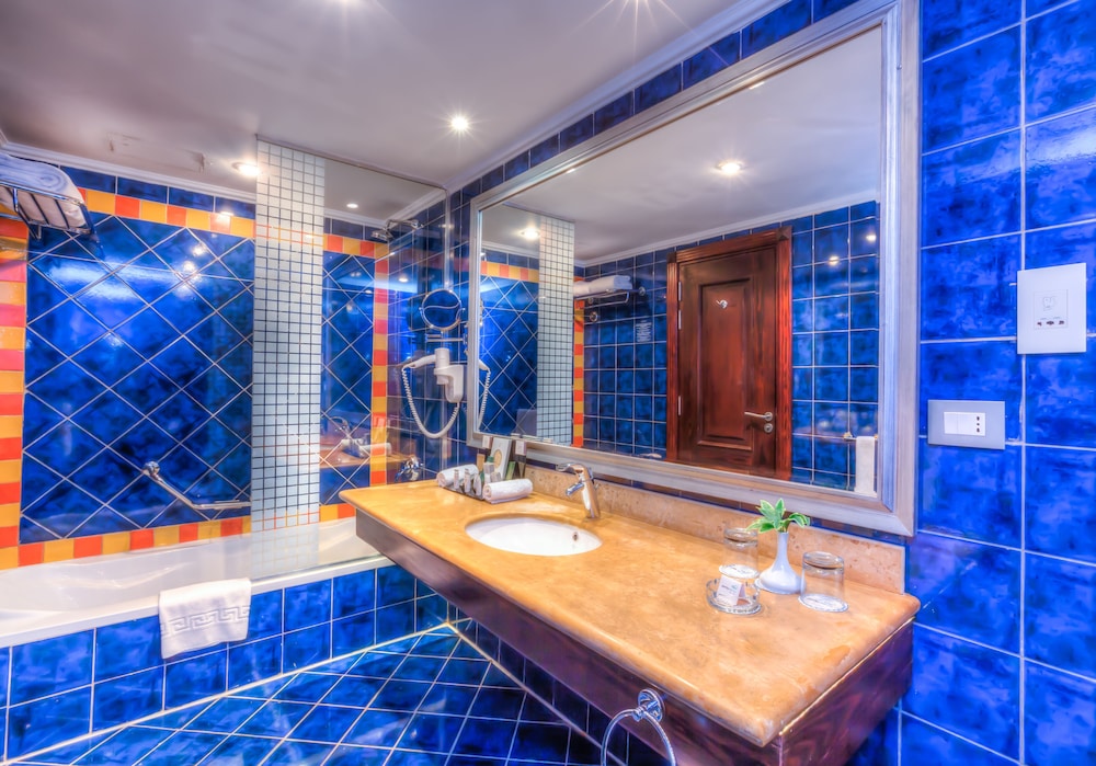 Porto Matrouh Beach Resort 65/66